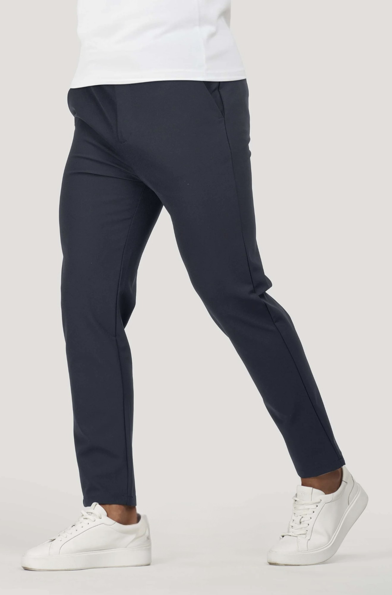 THE MODERN TECH TROUSER